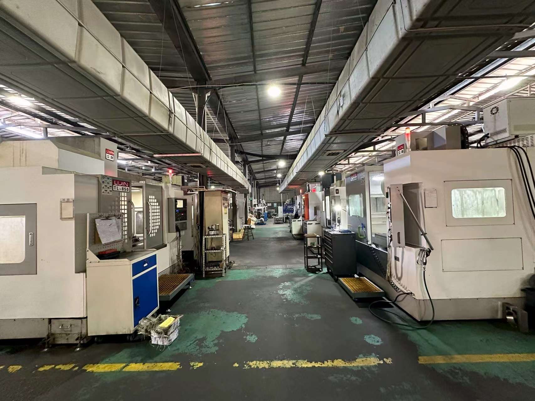 4-Axis Machining Center Gains Wider Adoption in Precision Hardware Machining